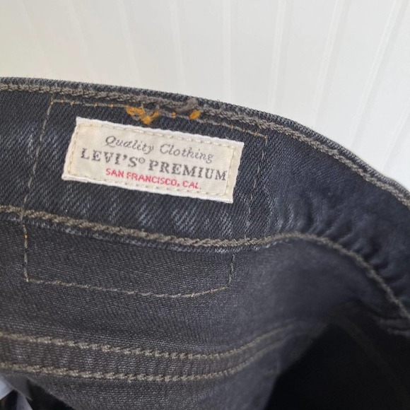 Levi's Jeans 501 Black Distressed Denim High Rise - Picture 8 of 12